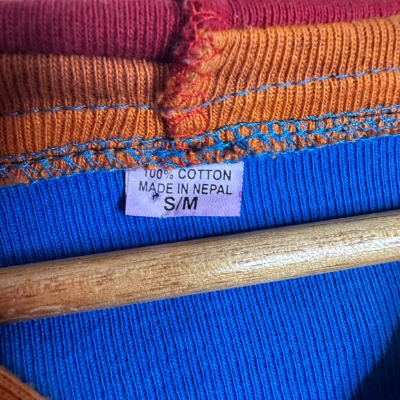 Clothing in Nepal Rainbow Patchwork Hoodie Embroidered Boho Artsy Gypsy Size S/M - Picture 6 of 6